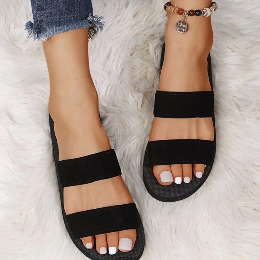 Slides sandals